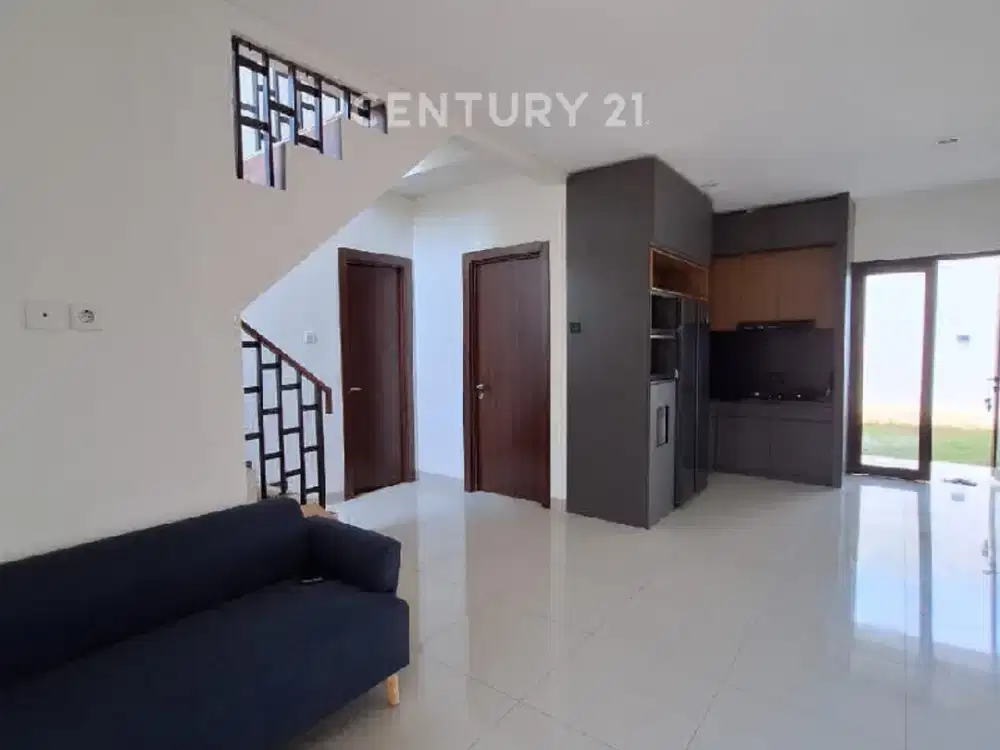 Rumah Bagus 2 Lantai Siap Huni Di Cluster Simpruk Lippo Cikarang