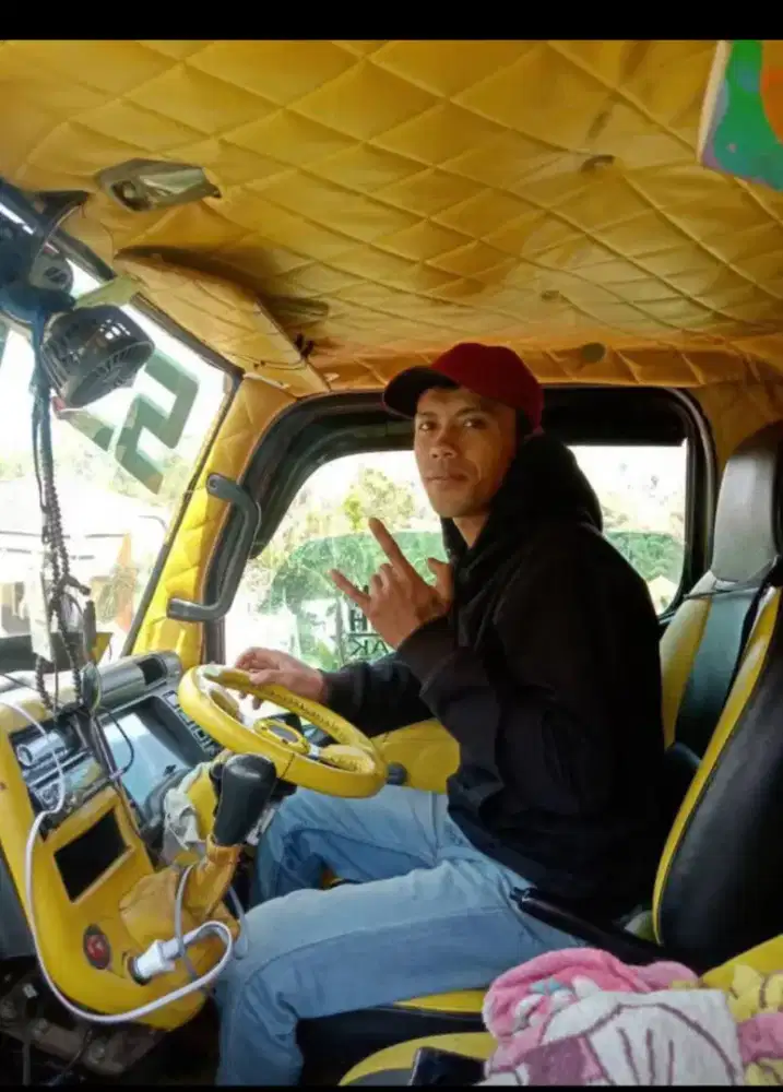 Cari lowongan pekerjaan yang halal