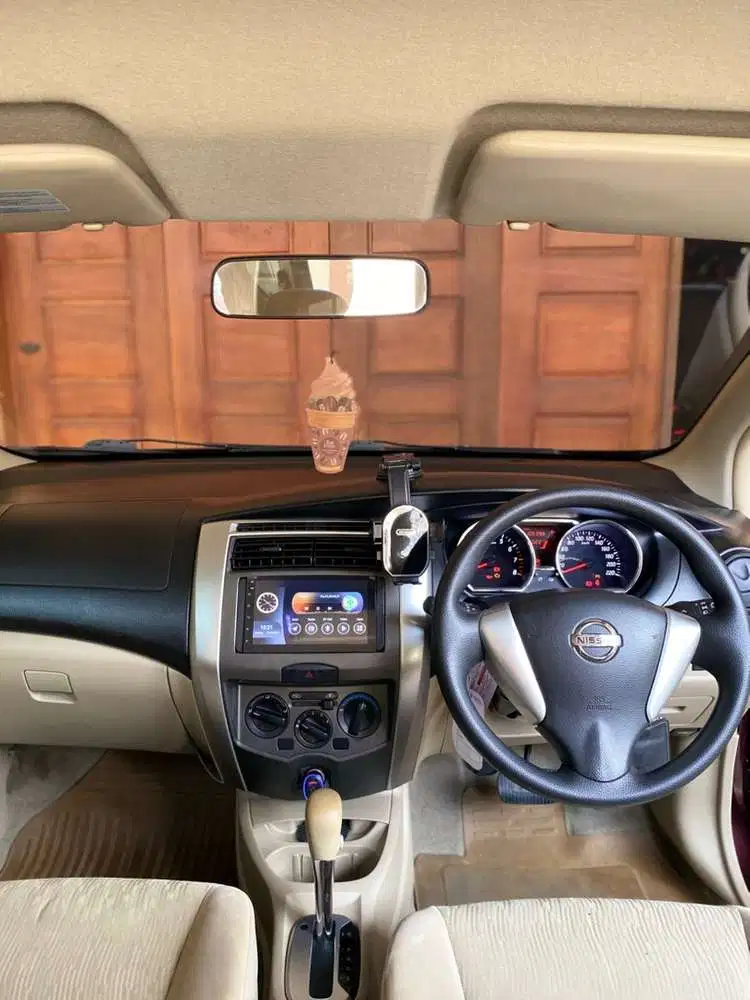 Nissan Grand livina 2013 Bensin