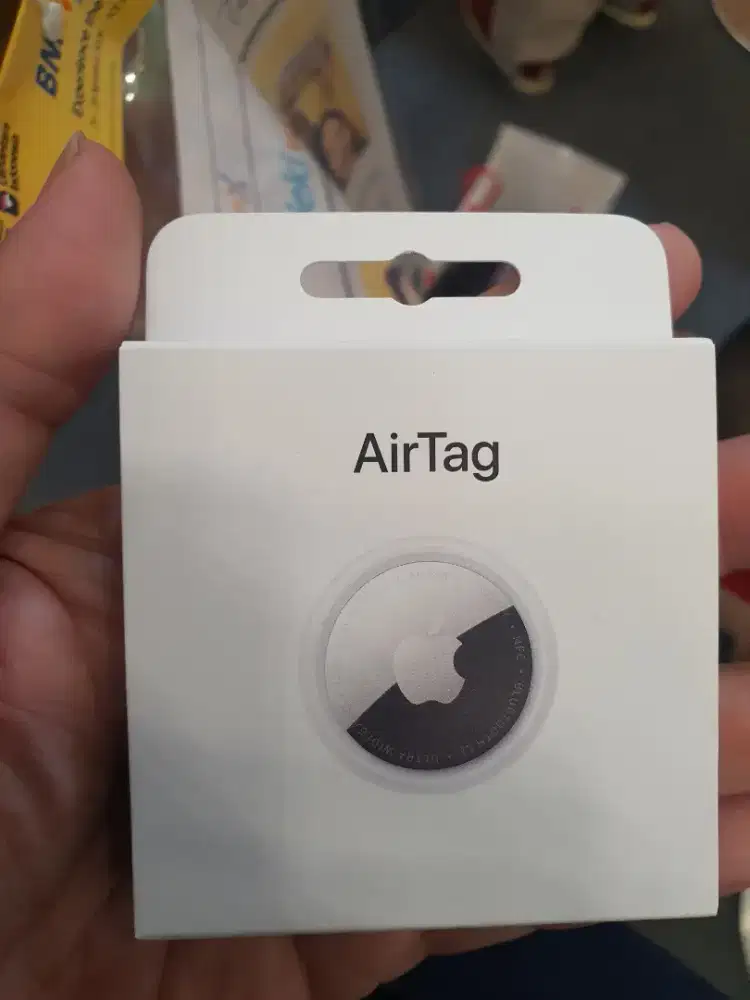 Apple air tag gen 2 garansi ibox 1 tahun