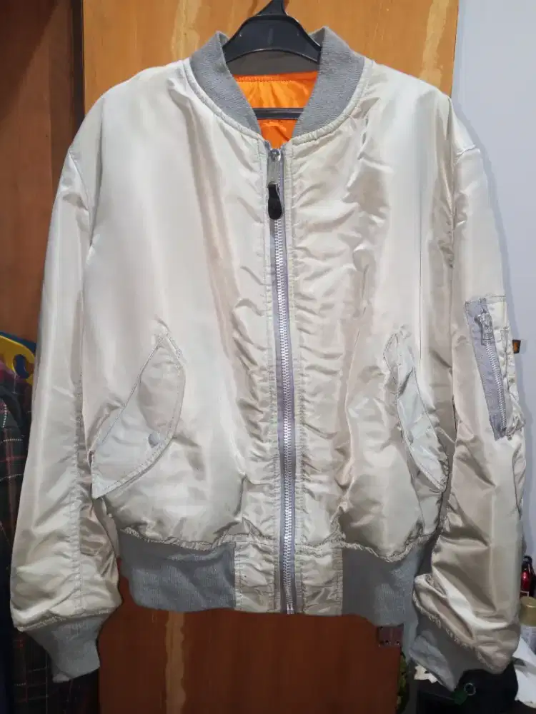 Jaket bomber ma1