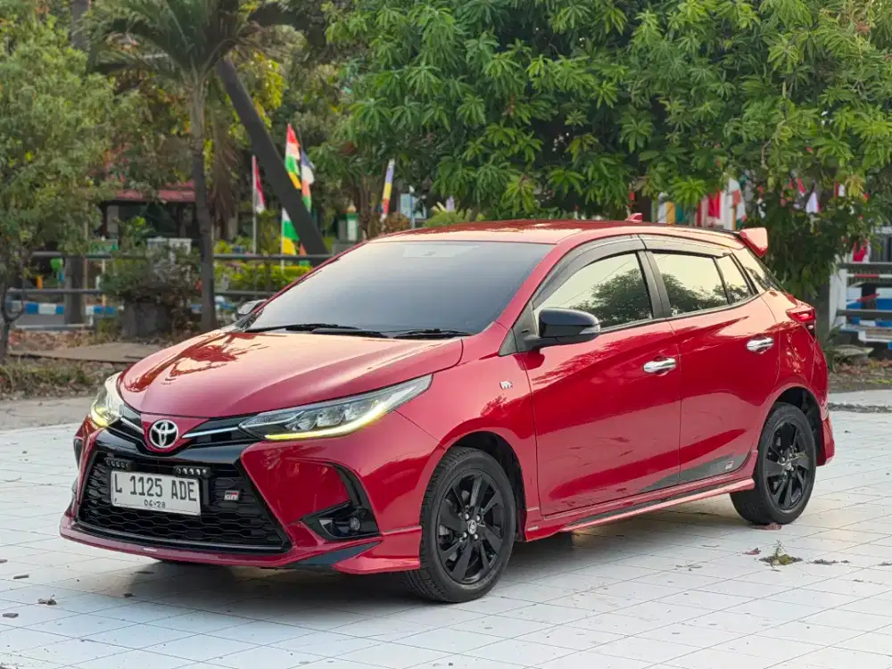 Toyota Yaris GR sport 1.5 AT 2023