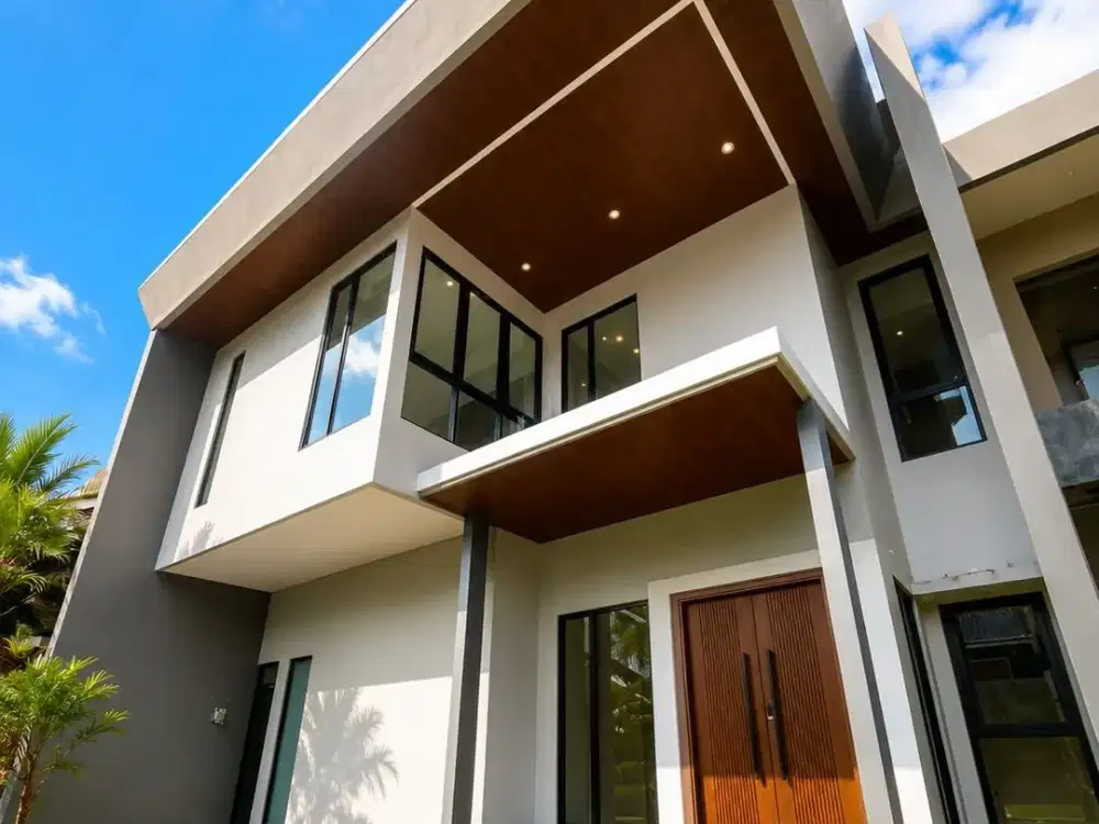 Rumah modern  2 lantai ada swimming pool lokasi strategis akses boulevard di Kebayoran  bintaro jaya