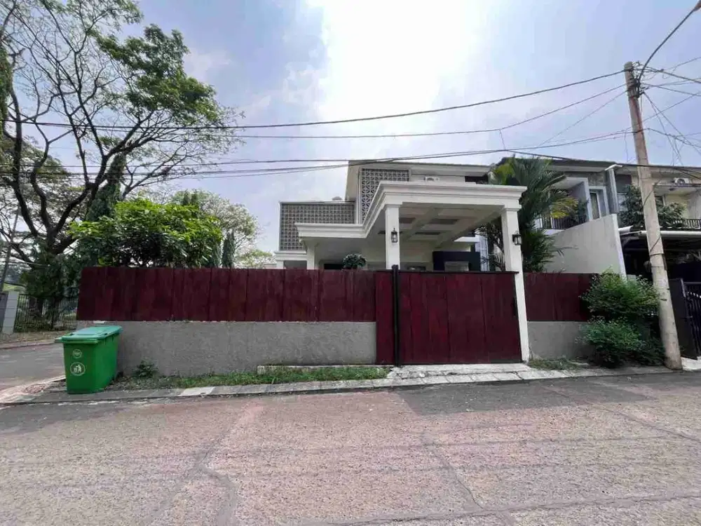 Rumah Fullfurnished Bukit Golf Riverside dekat  pintu tol