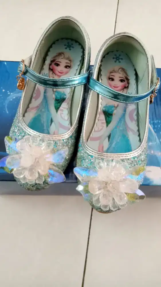 Sepatu Putri Anak Elsa