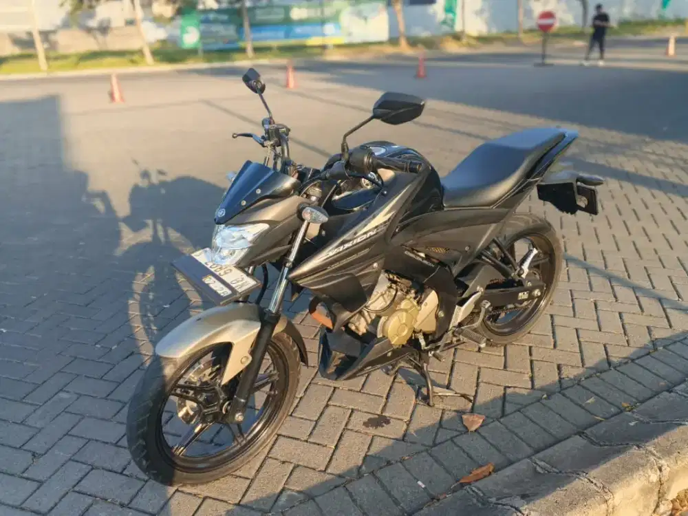 Yamaha Vixion 150 Hitam | KM 7 On Going 
Ribuan | Pajak Panjang