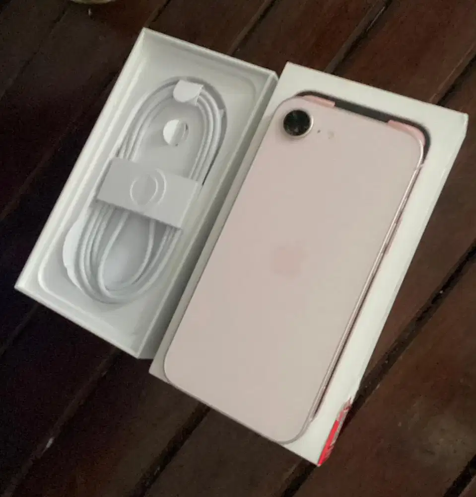Iphone 17 e 256 warna pink