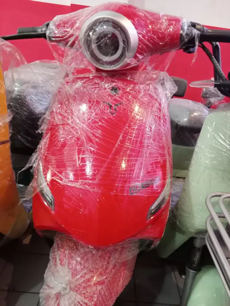 SEPEDA LISTRIK UWINFLY D66I RED