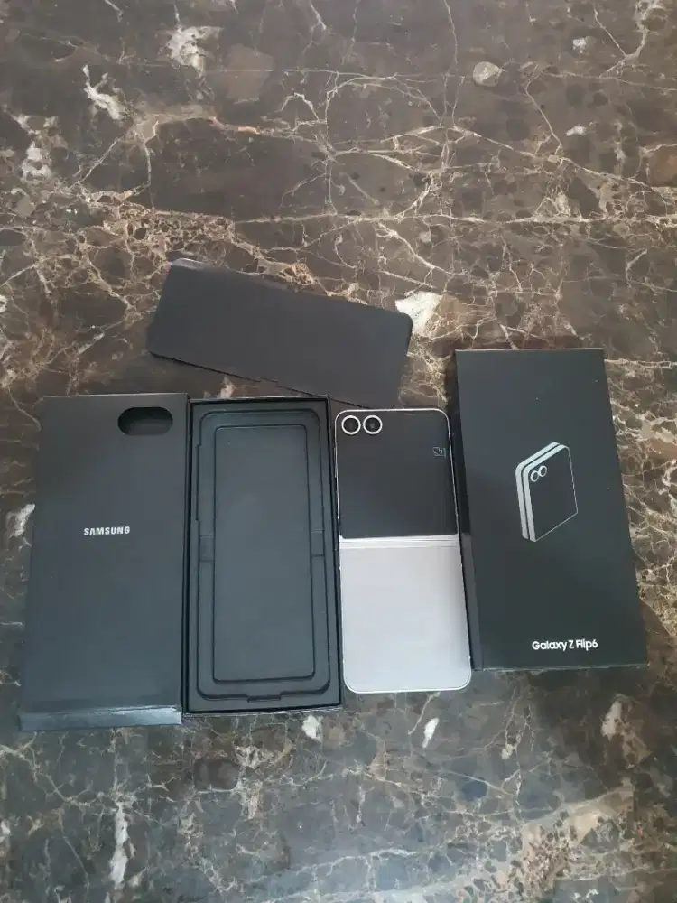 Samsung Flip 6 256gb mulus fullsheet resmi sein