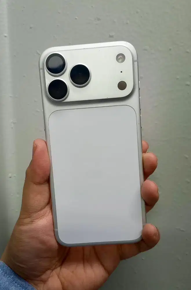Jual iphone 17 pro max silver 256GB