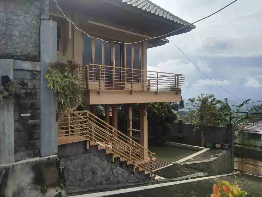Jual Cepat aset 2 Villa + 3 kolam besar