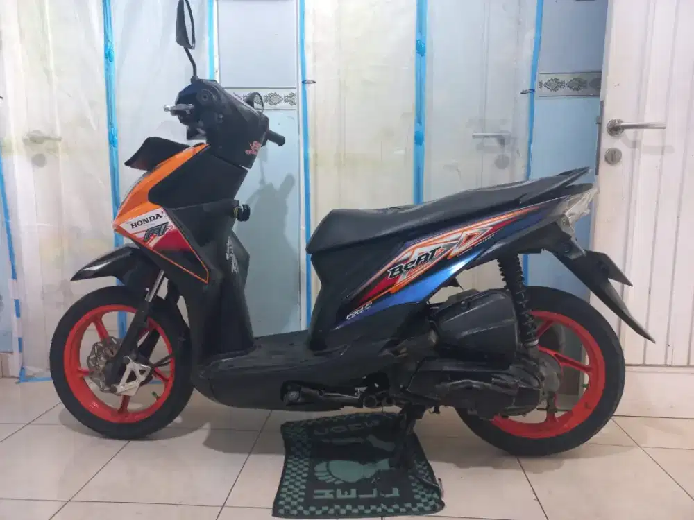 DI JUAL CEPAT,BU...MOTOR HONDA BEAT THN 2013,PAJAK HIDUP,PANJANG(NEGO)