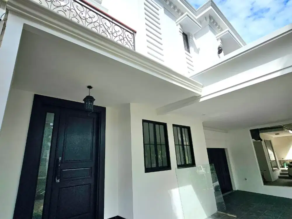 Dijual Exclusive Rumah Mewah Brand New Siap Huni Ada Swimming Pool Lokasi Strategis Dekat Lotte Mart Bintaro di Kebayoran Bintaro Tangsel Lr 10457