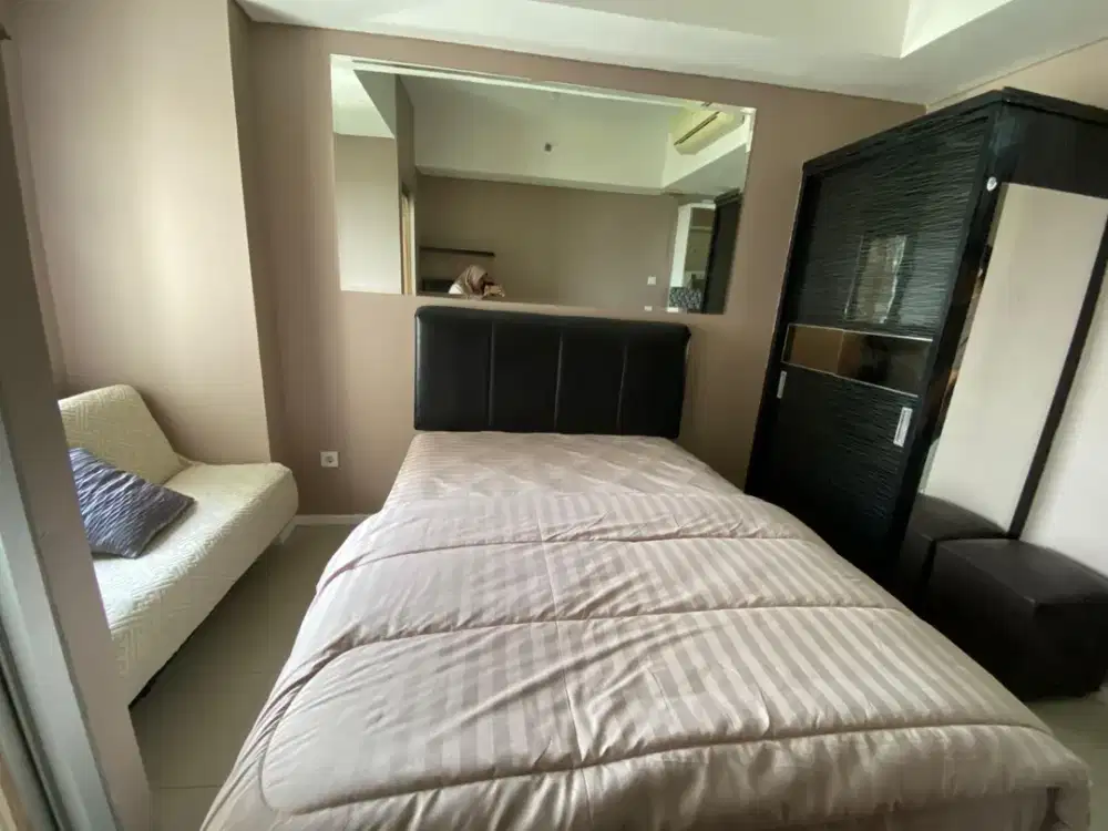 Disewakan Perbulan Studio Furnished Siap Huni Apartemen Green Lake Sunter