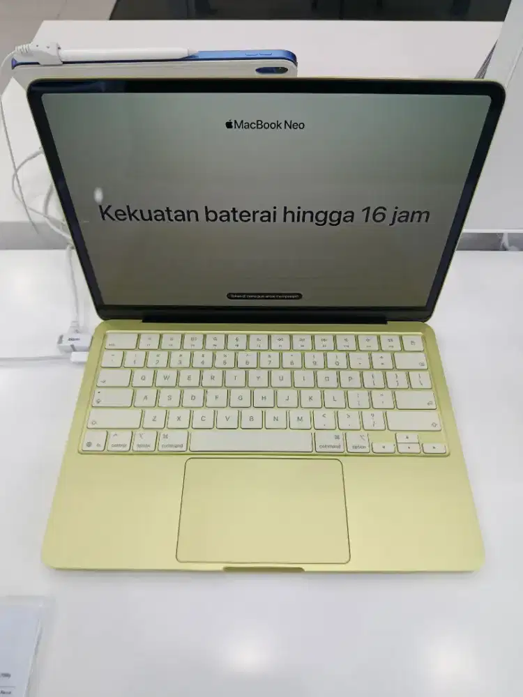 MacBook Neo 512 Touch ID (Promo cicilan bunga 0%)