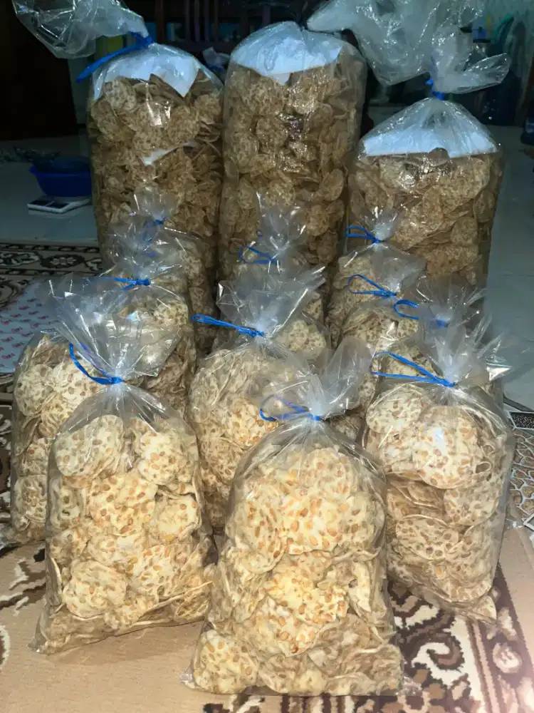 Kripik tempe sagu