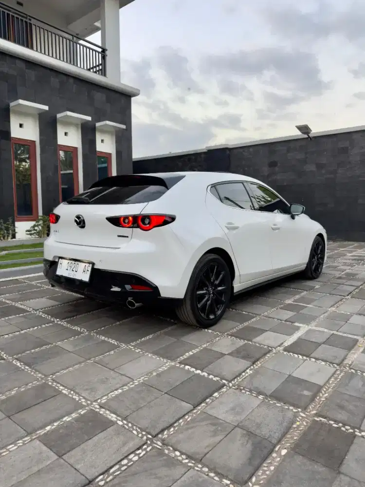 MAZDA 3 HB 2024
