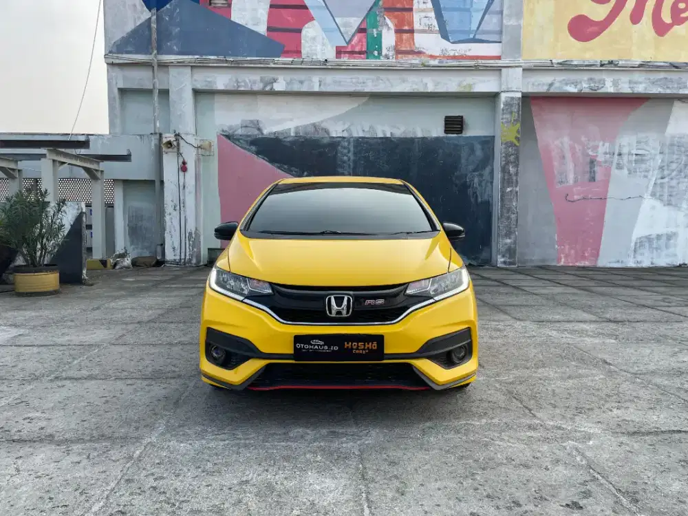 Km60. Honda Jazz RS kuning 2019