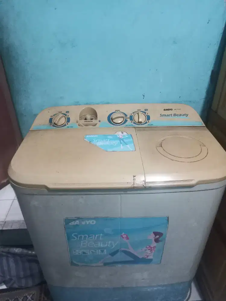 Dijual Mesin Cuci Merek Sanyo