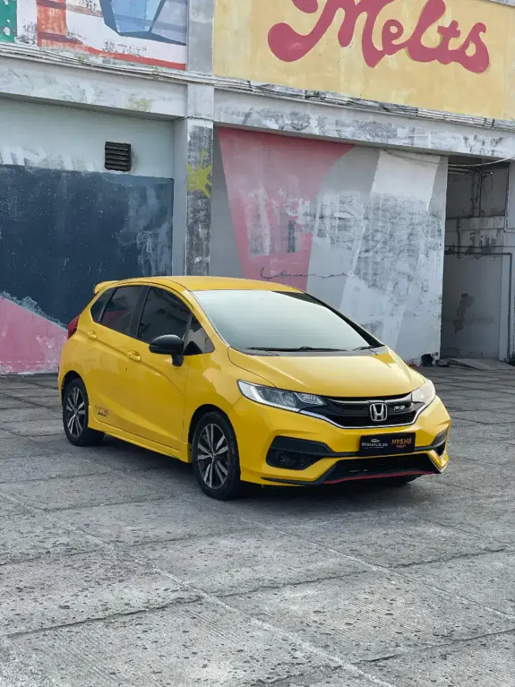 LIMITED. Honda Jazz RS kuning 2019
