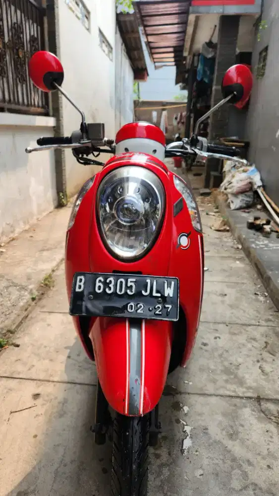 Di jual honda scoopy tahun 2017 SS lengkap
