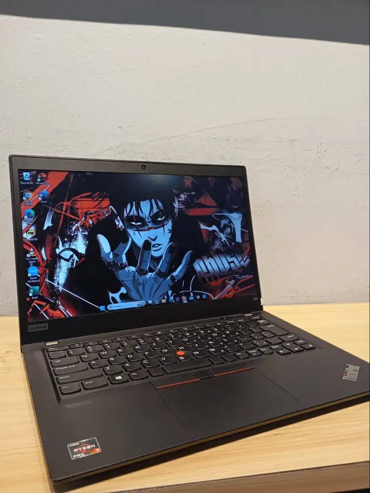 Laptop LENOVO ThinkPad AMD Ryzen 7 PRO - RAM 32GB / SSD 512GB