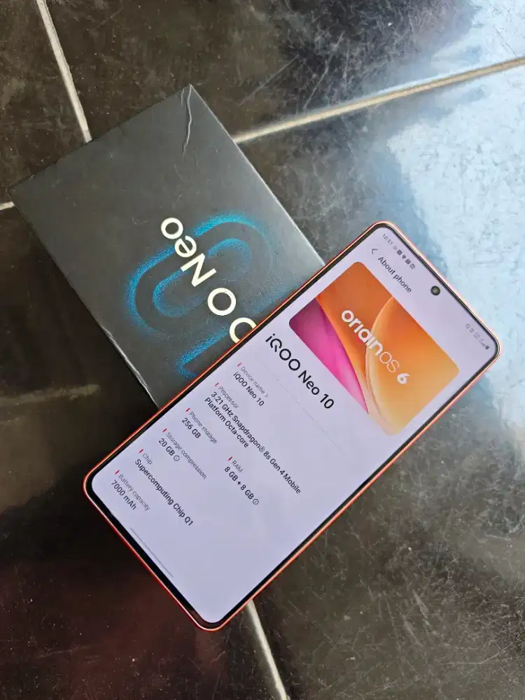 Iqoo neo 10 HP dan dus aja kelengkapan 8/256