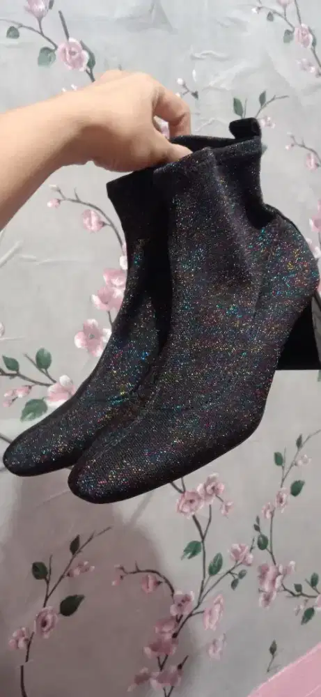 Sepatu Zara trafaluc asli