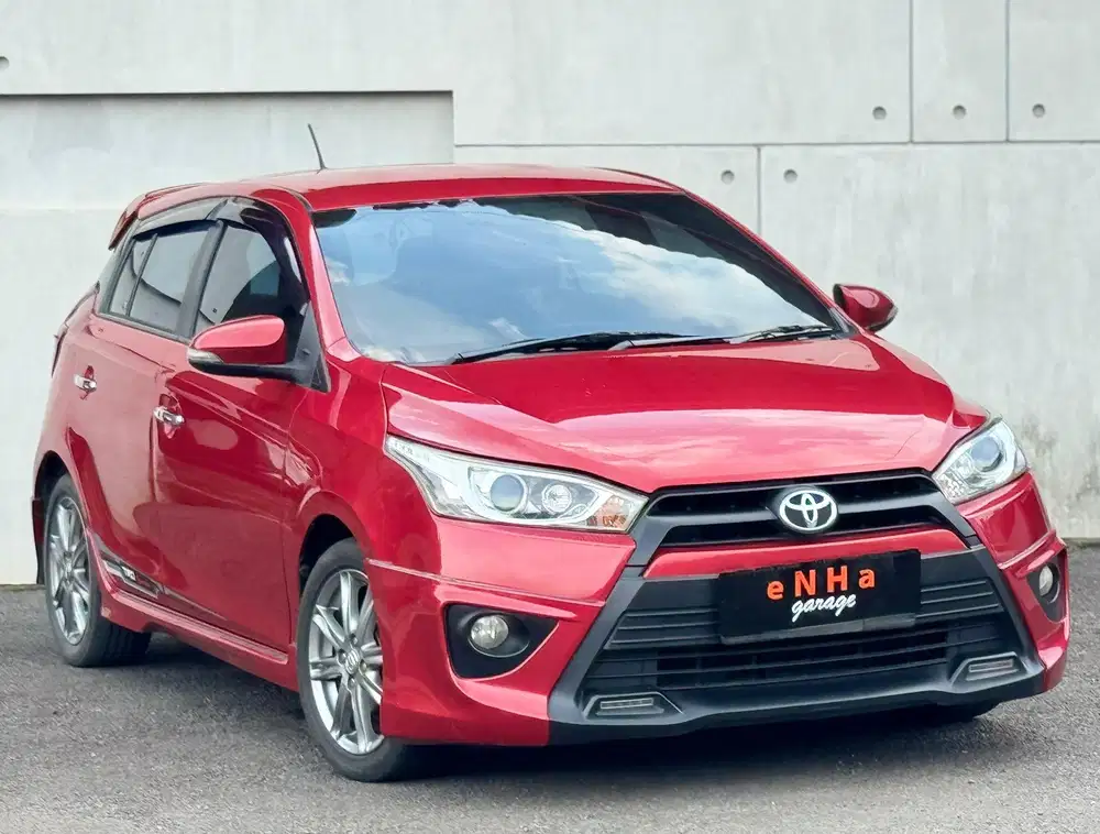 DP 16 JT.. Toyota YARIS TRDs 1.5 M/T 2016.. eNHa garage Semarang..