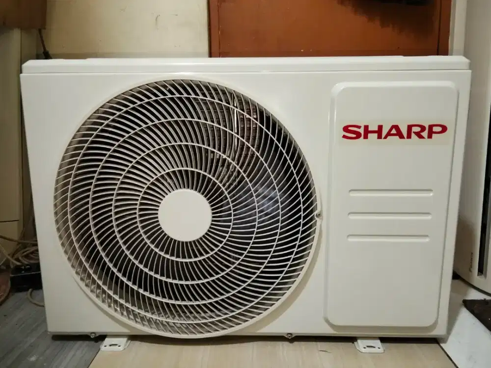 Outdor ac sharp 1pk orisinil