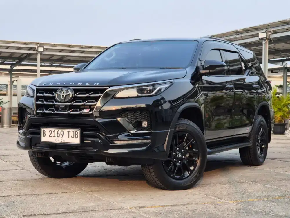 (Odo 18rb) DP 75jt Fortuner VRZ GR 2.8 AT 2024 Tgn1 Msh Garansi Resmi