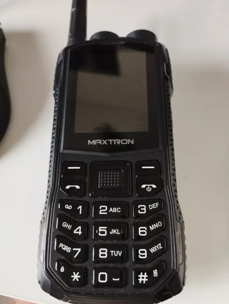 HP Gunung Outdoor Maxtron P12  Like New nggak jadi pake