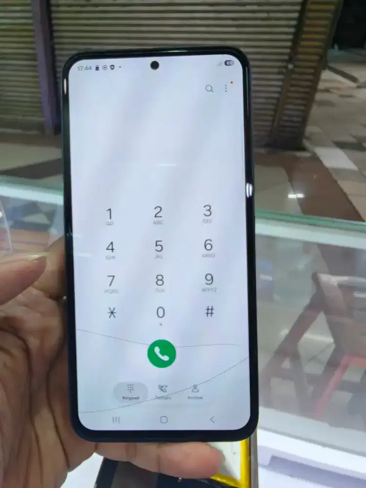 Samsung A54 5g retak halus