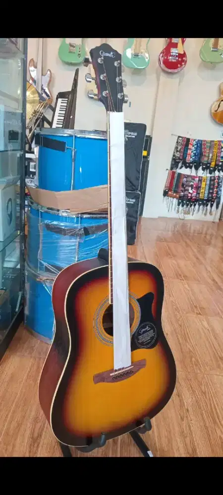 GITAR AKUSTIK GRANDE IW411 VS ORIGINAL