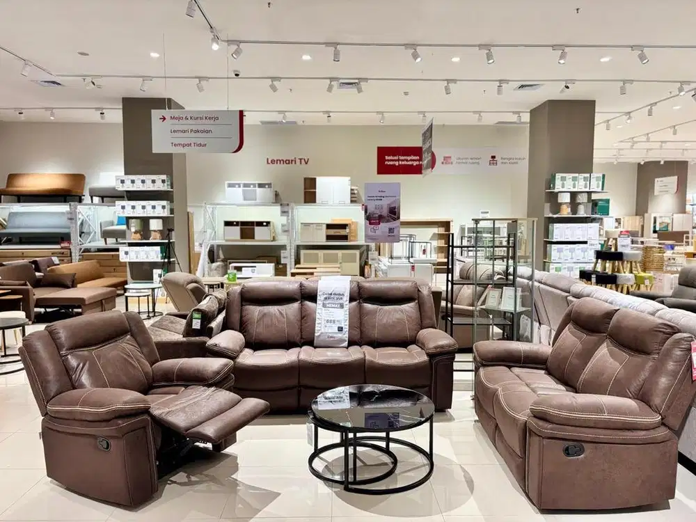 Cuci Gudang Set Sofa Rebahan