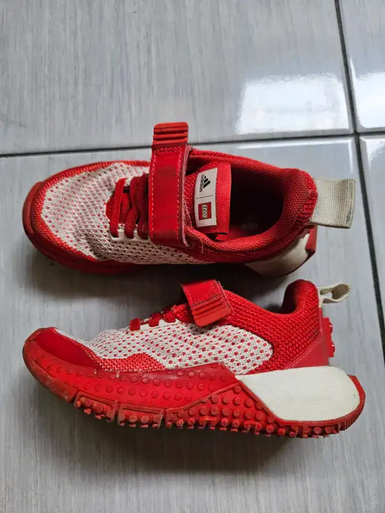 Sepatu adidas ukuran 12.5 mulus