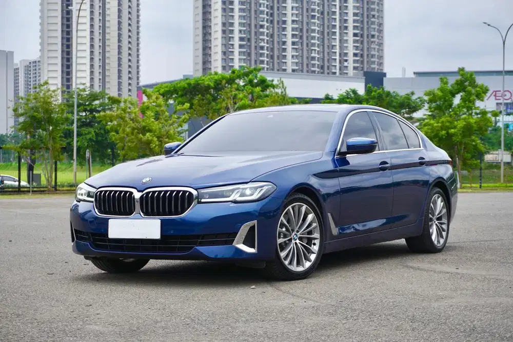 BMW 530i G30 Facelift LCI 2021 Biru Mulus Terawat DP Ringan