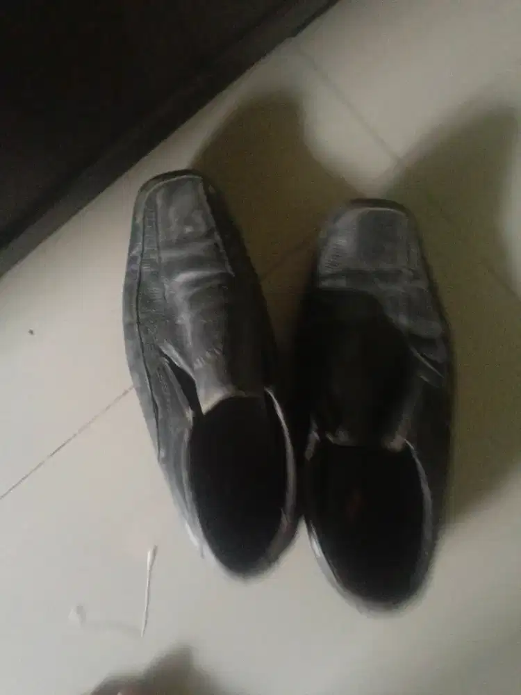 Sepatu Kickers Pantofel