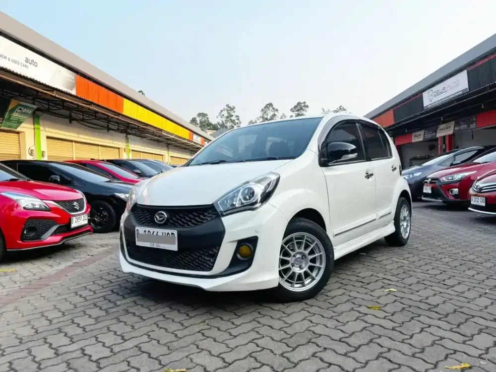 TDP 8 JT DAIHATSU SIRION RS M-SPORT 2015 AUTOMATIC