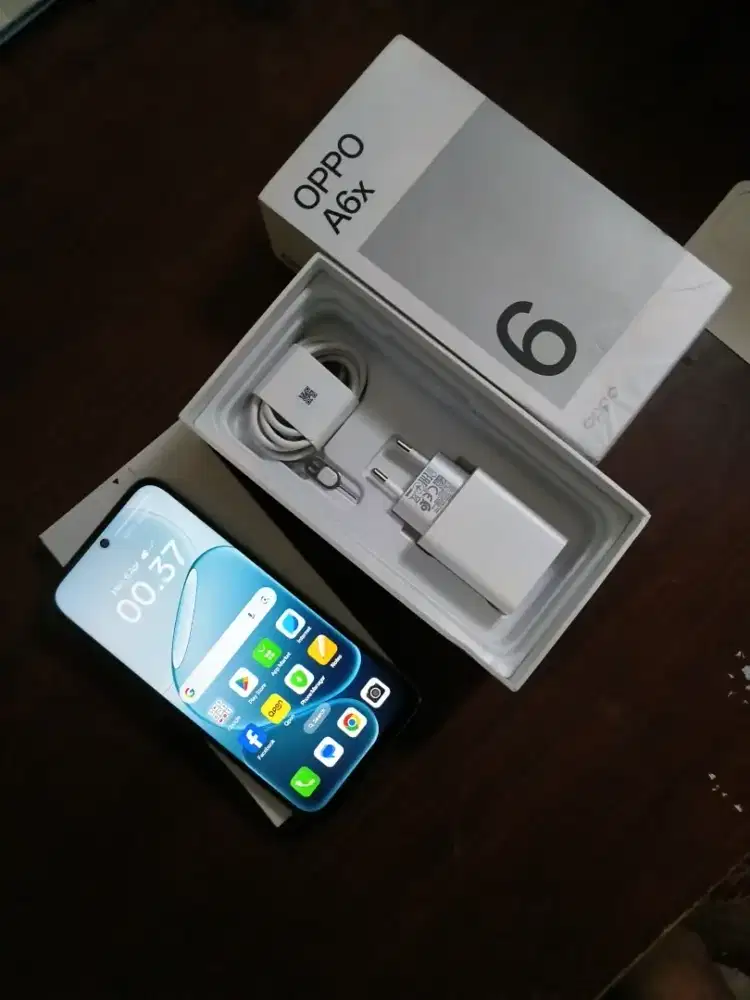 Oppo A6x warna biru muda Ram 6 Gb Memory 128Gb