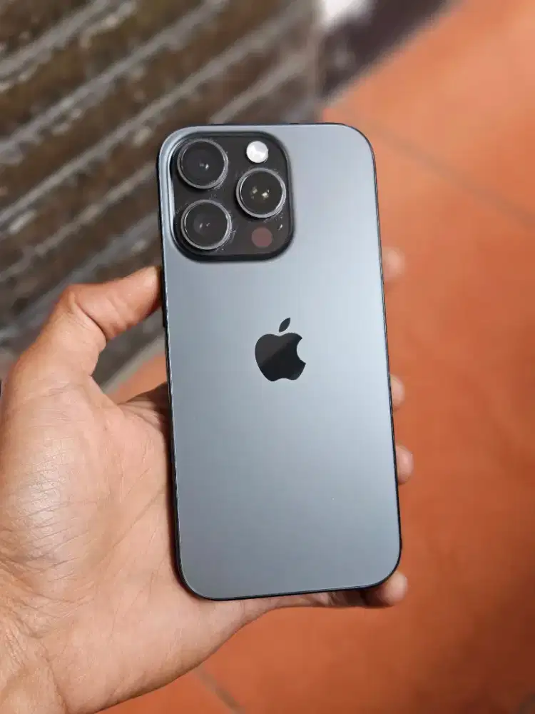 Iphone 16 pro 256gb black