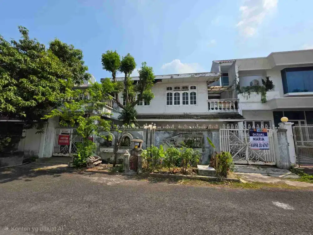 dijual rumah di pantai kuta 2 lantai hadap timur