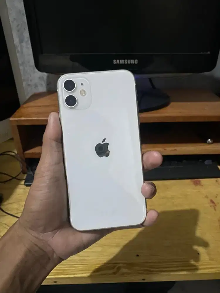 iPhone 11 128Gb wifi only