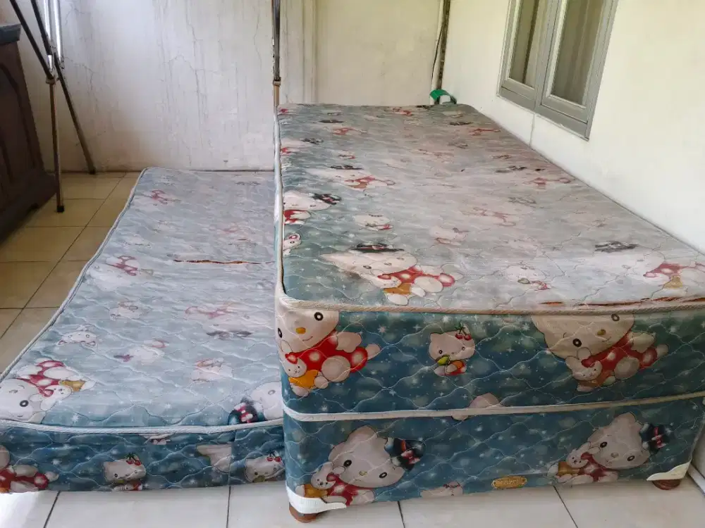 Springbed 2 susun