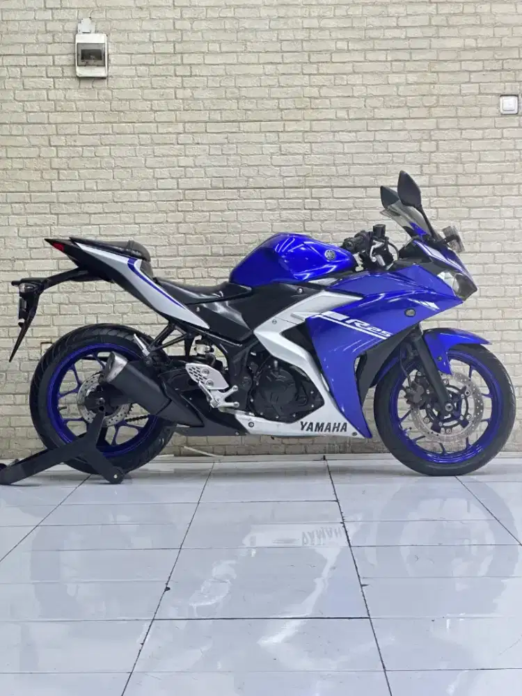 TERMURAH‼️ Yamaha R25 2017 Blue Favorit - Mustika Motoshop