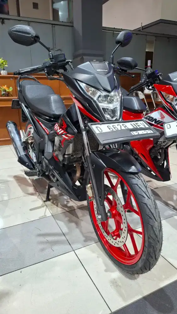 SONIC 150 STANDARD 2022 - SRI SANJAYA MOTOR