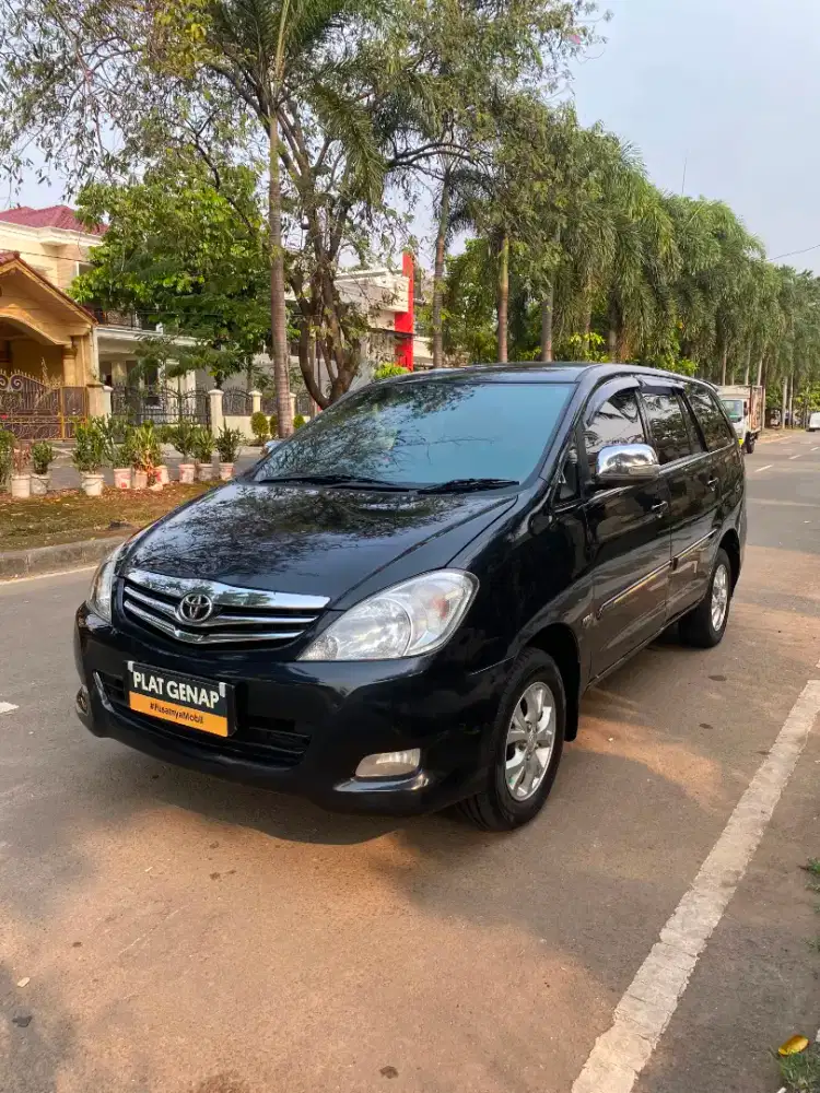 Innova G Matic Hitam 2010 Terlaris Yuk Cek Segera