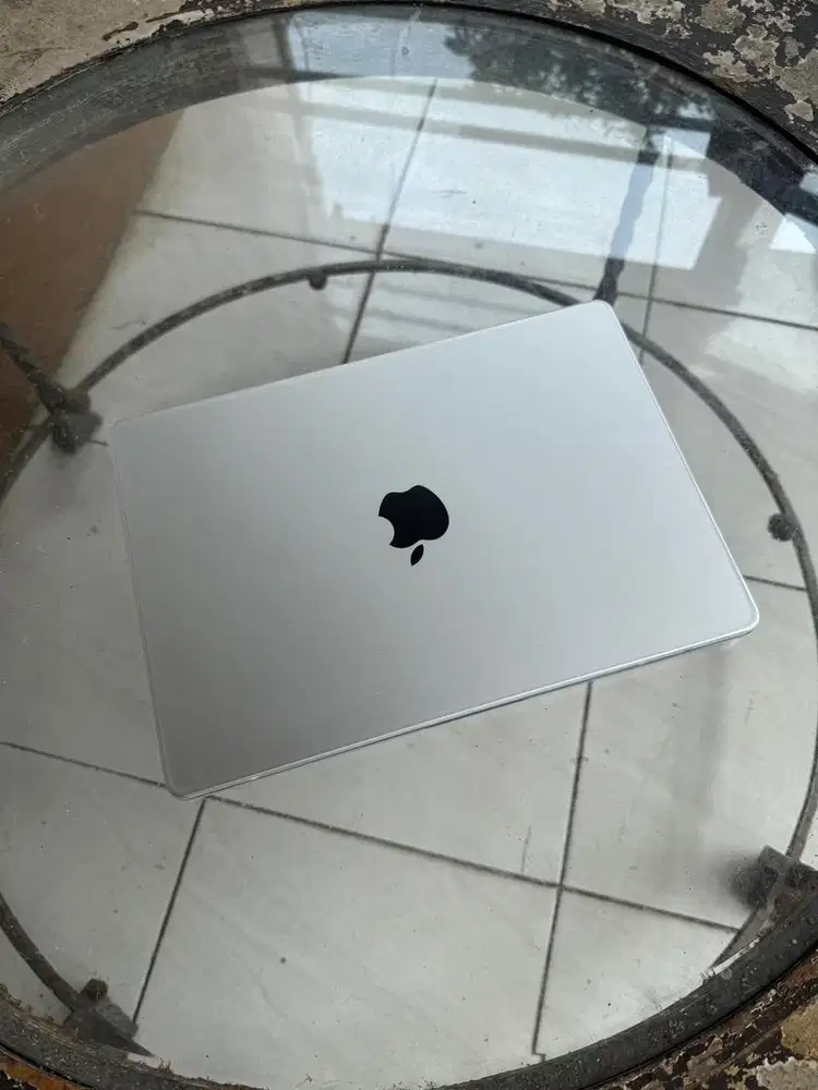 Macbook Pro m3 pro 18gb/1tb