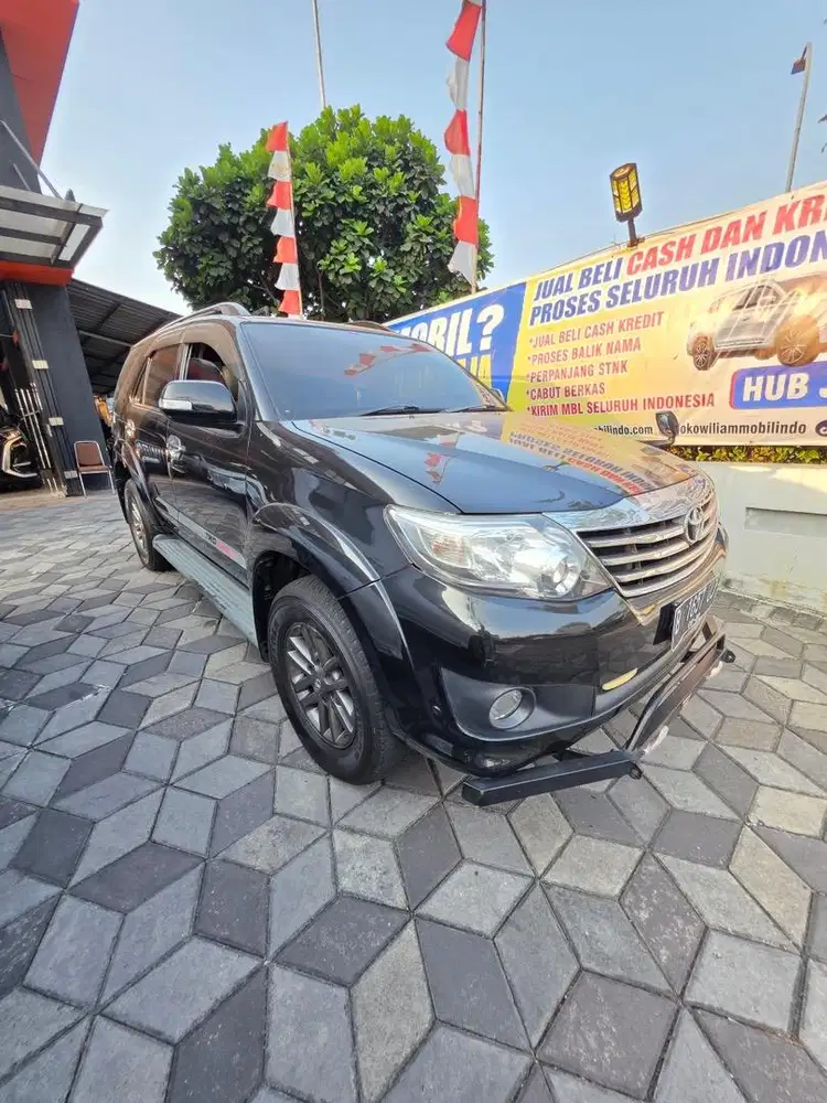 Fortuner 2.5 diesel matic  2012