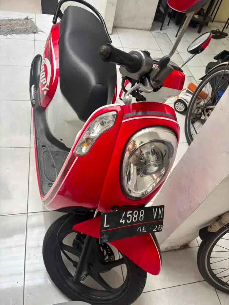 Honda scoopy tahun 2016